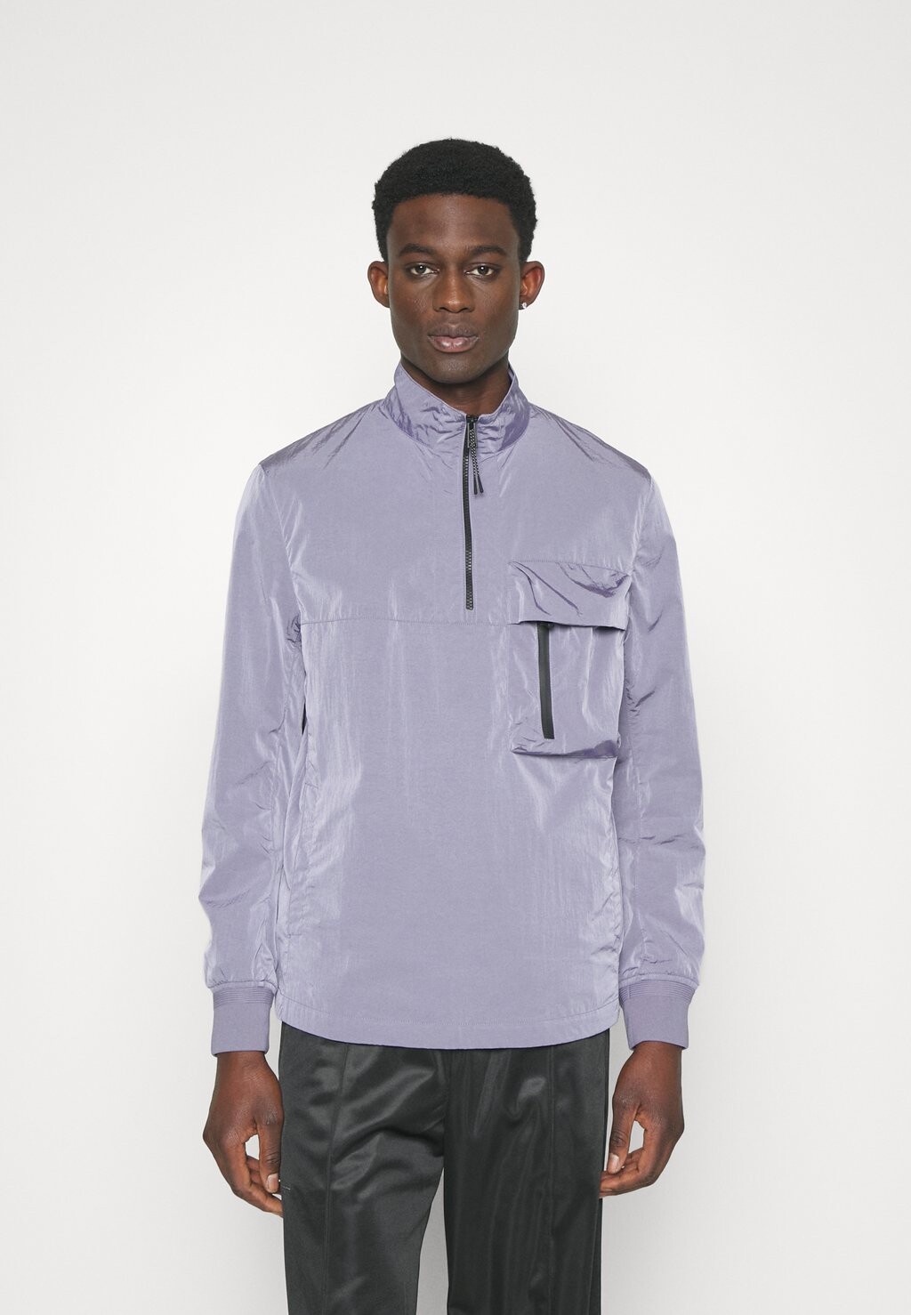 

Ветровка Belstaff