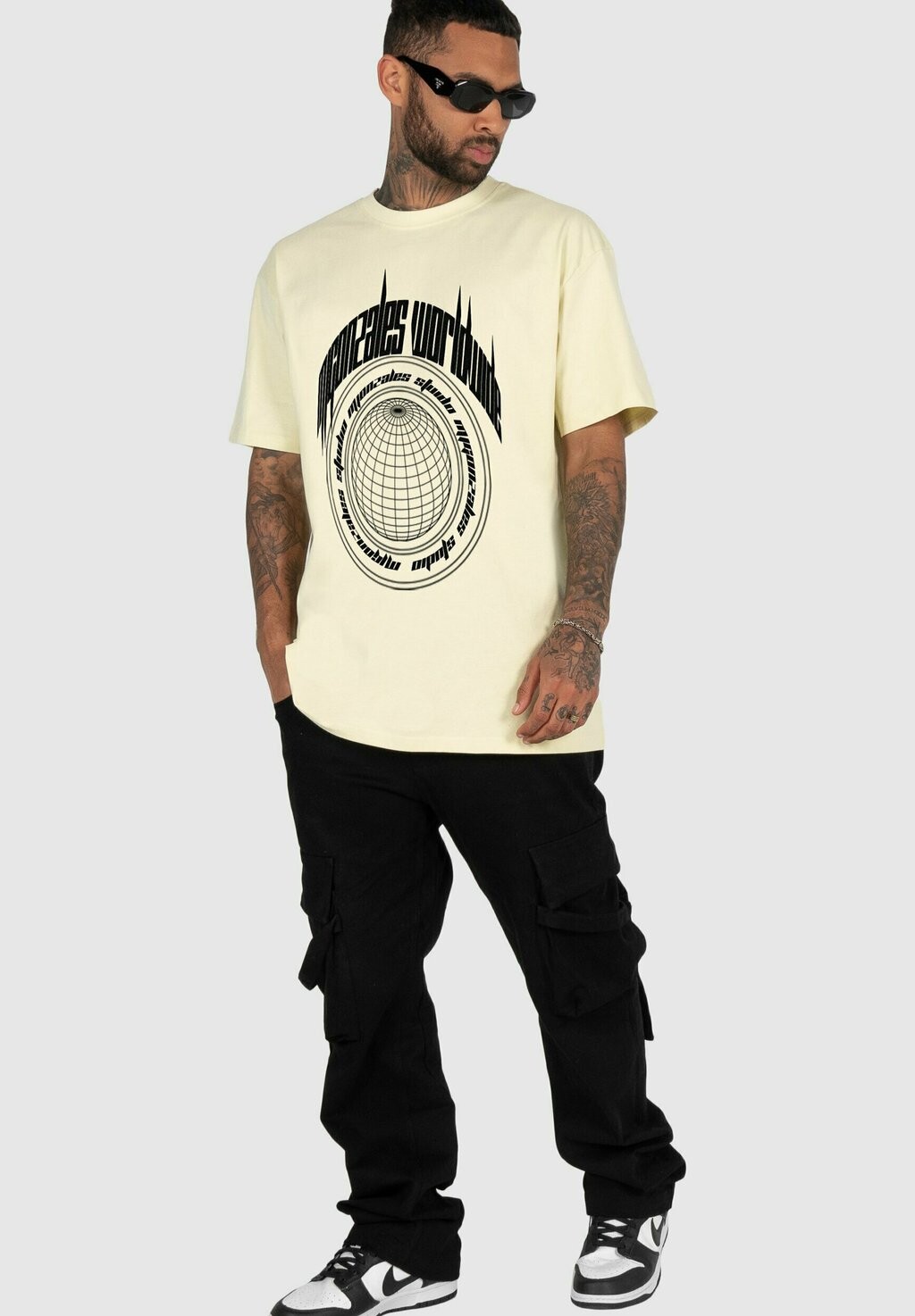 

Футболка с принтом MÄNNER WORLDWIDE X HEAVY OVERSIZED MJ Gonzales, светло-желтый