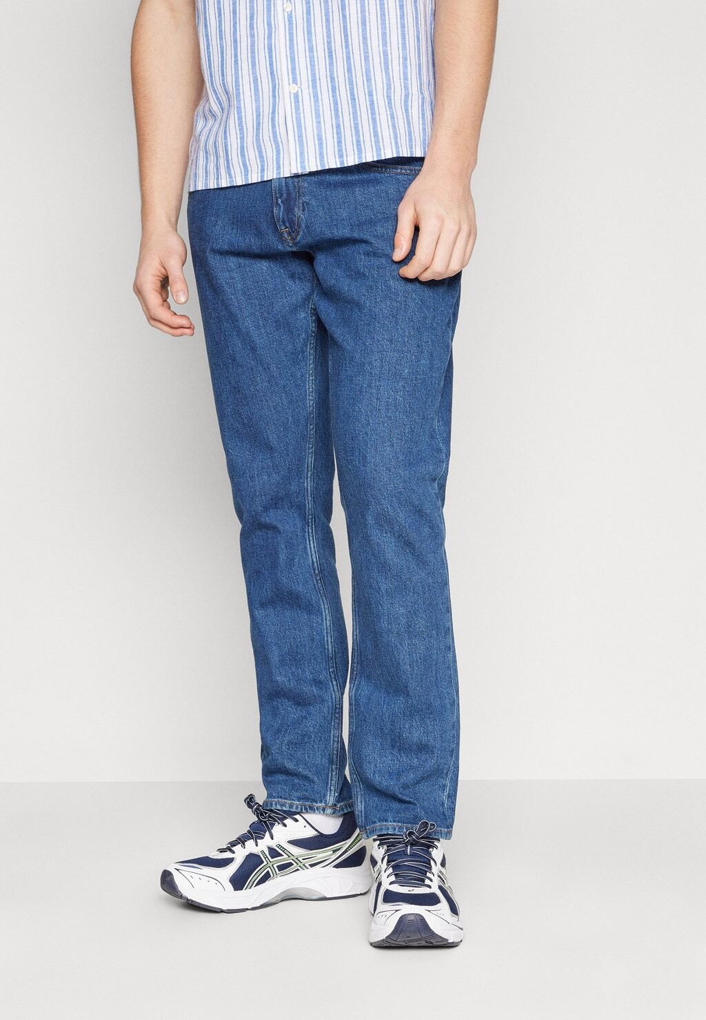 

Джинсы узкого кроя Tommy Jeans, темно-синий
