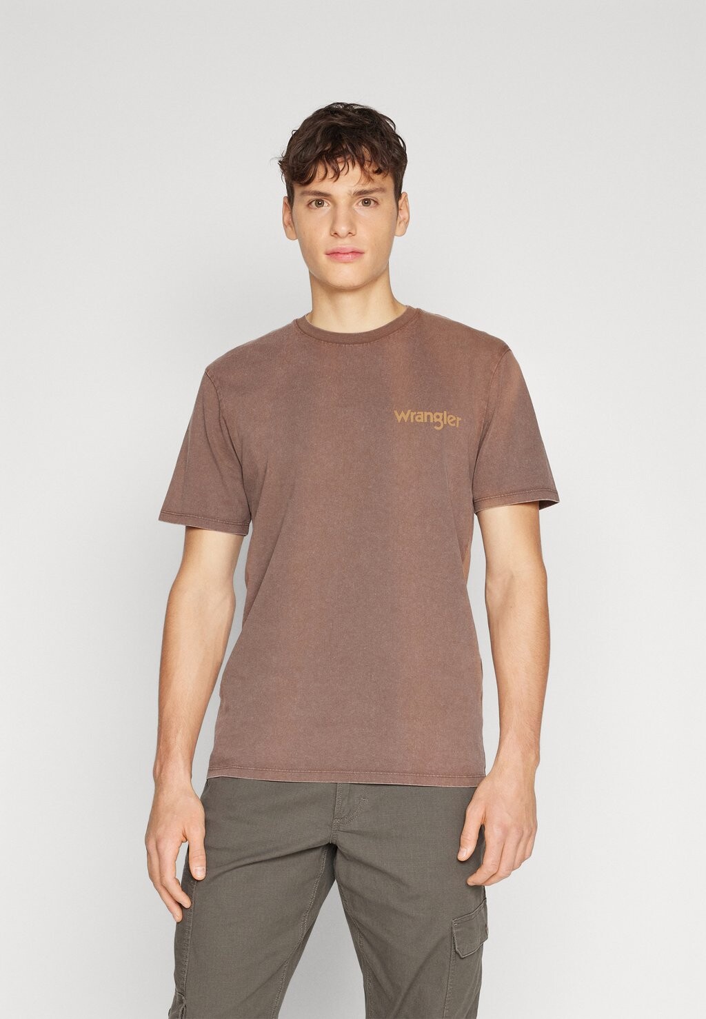 

Футболка с принтом GRAPHIC TEE Wrangler, коричневый
