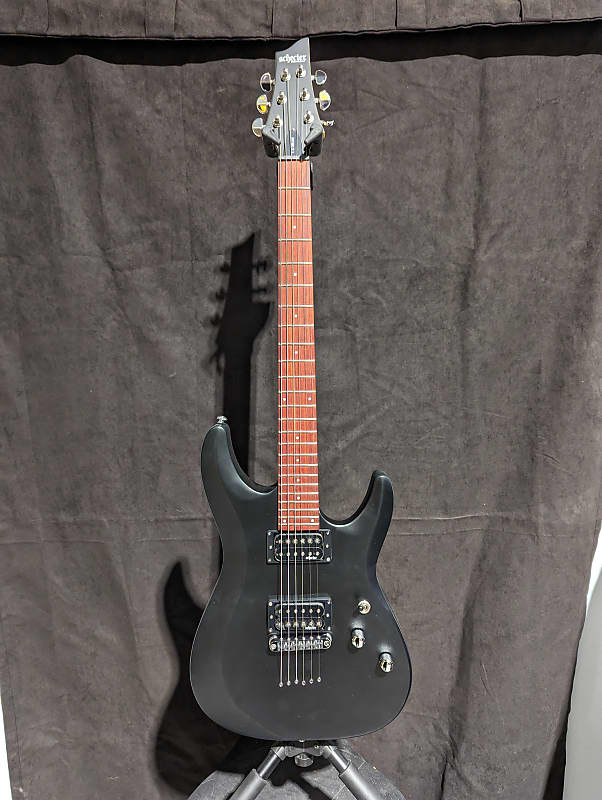 

Электрогитара Schecter C-6 Deluxe Satin Black Electric Guitar