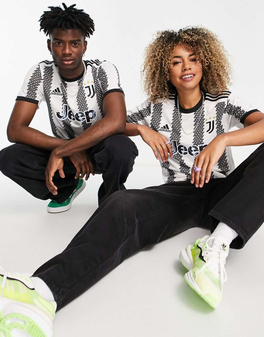 

Белая рубашка унисекс Home adidas Football Juventus 2022/23