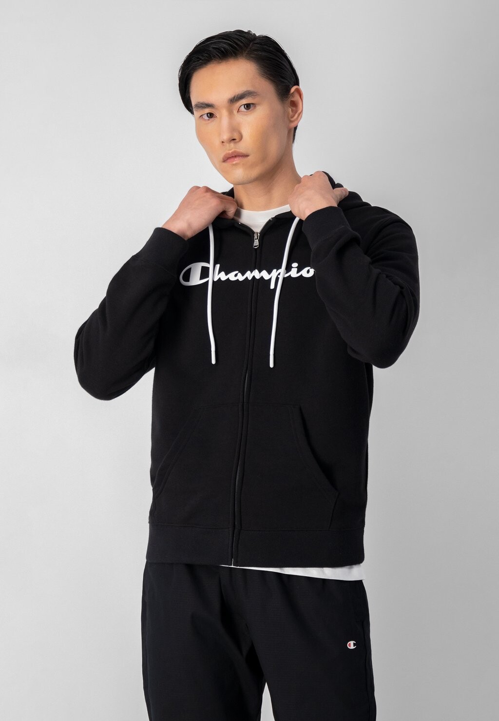 

Толстовка на молнии Champion