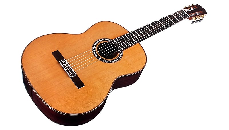 Акустическая гитара Cordoba Luthier C10 CD Nylon String Acoustic Guitar with Case Cedar Top