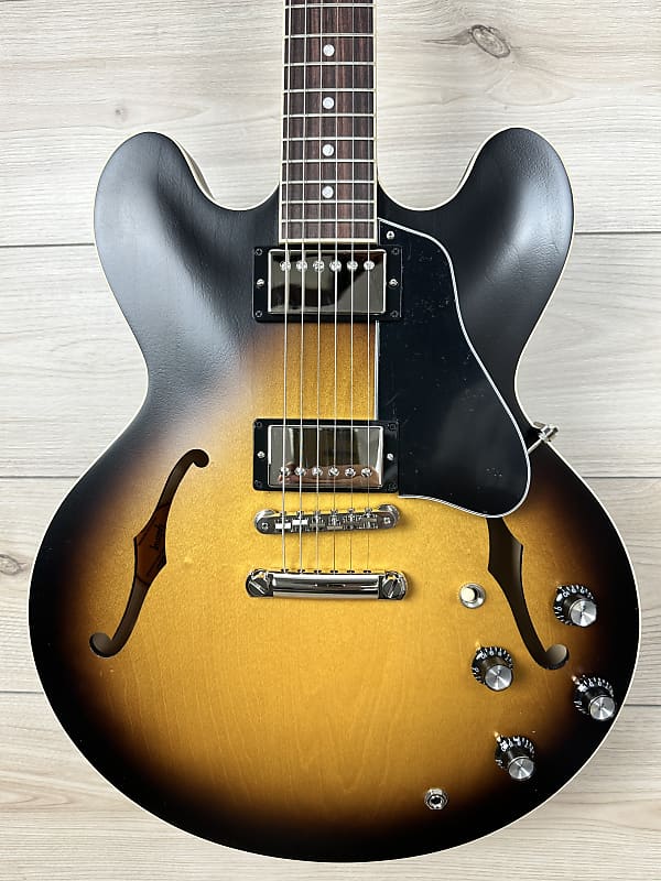 Электрогитара Gibson Modern Collection ES-335 Satin - Satin Vintage Burst