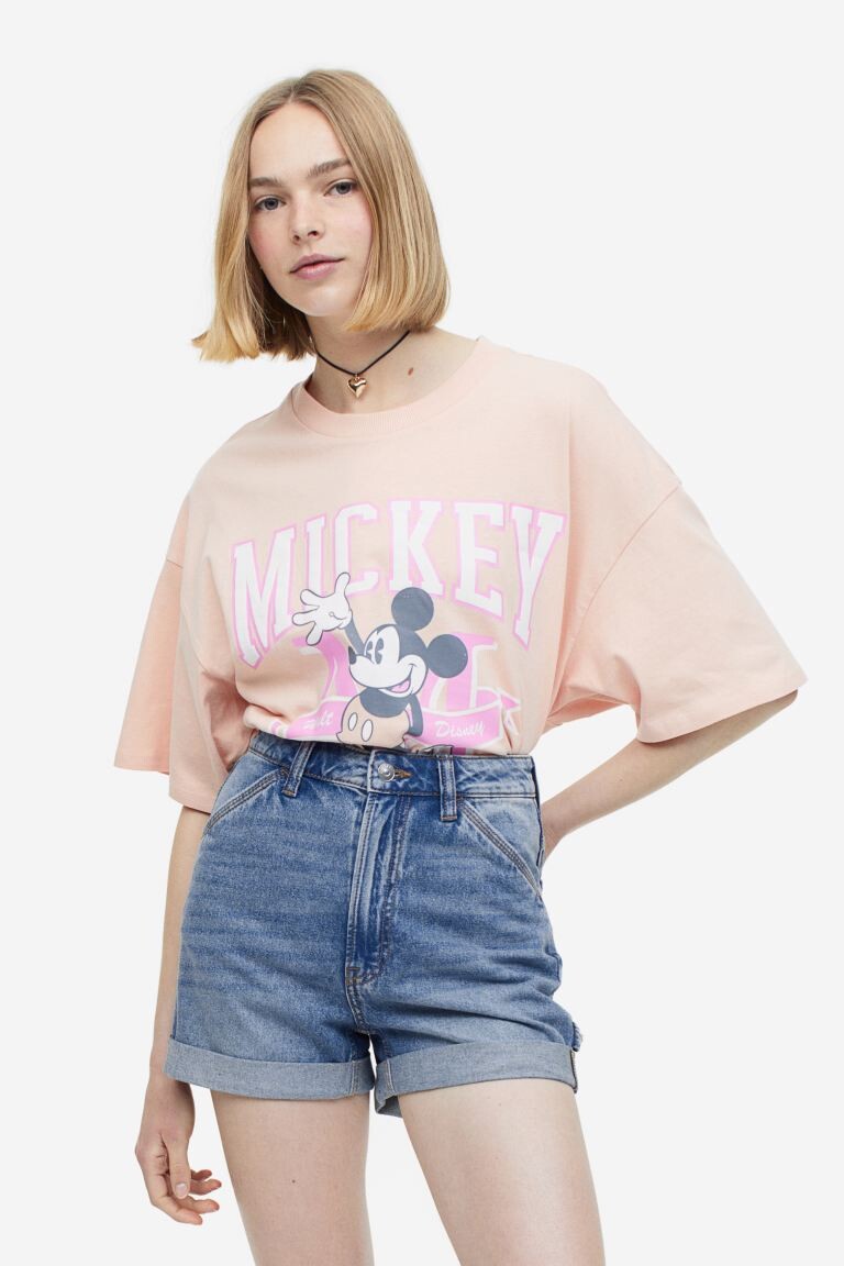 

Шорты карго с высокой талией H&M