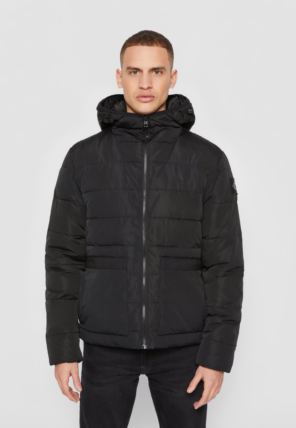 

Демисезонная куртка Calvin Klein Jeans