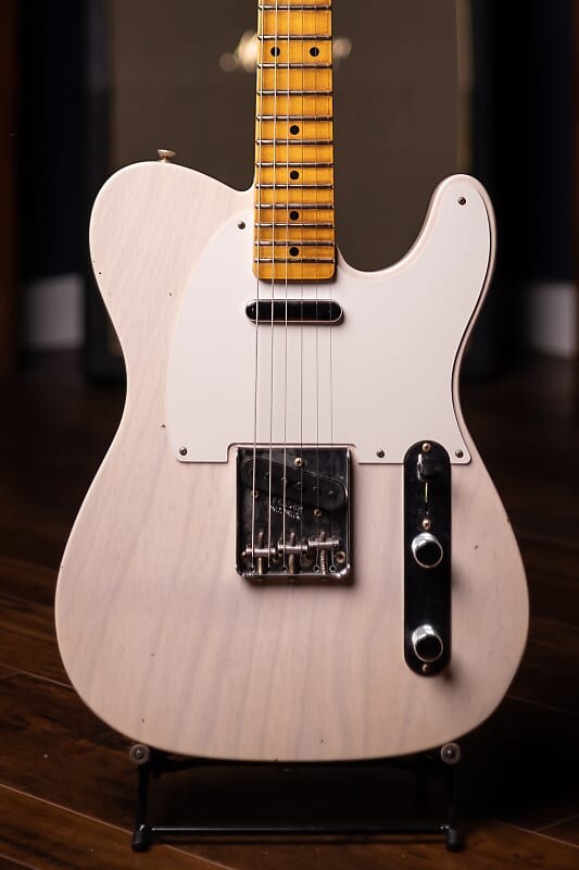 

Электрогитара Fender Custom Shop Journeyman Relic 1957 Telecaster - Aged White Blonde