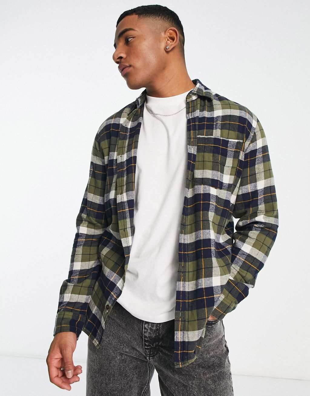 

Зеленая рубашка в клетку оверсайз Jack & Jones Originals