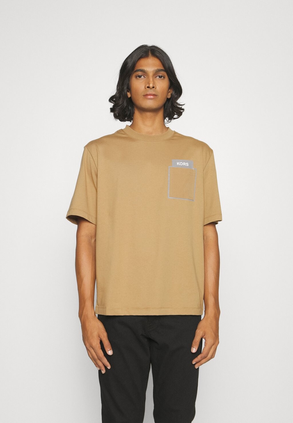 

Футболка с принтом Heat Transfer Tee Michael Kors, цвет dark camel