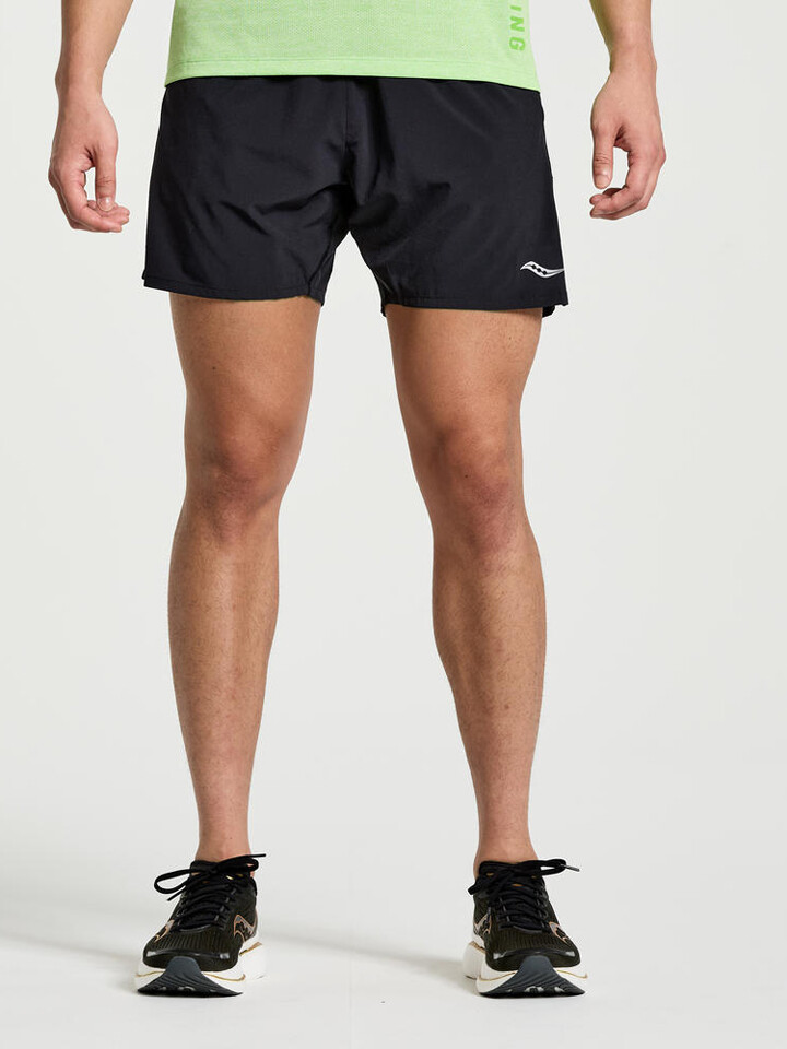 

Шорты Saucony Lauf, черный