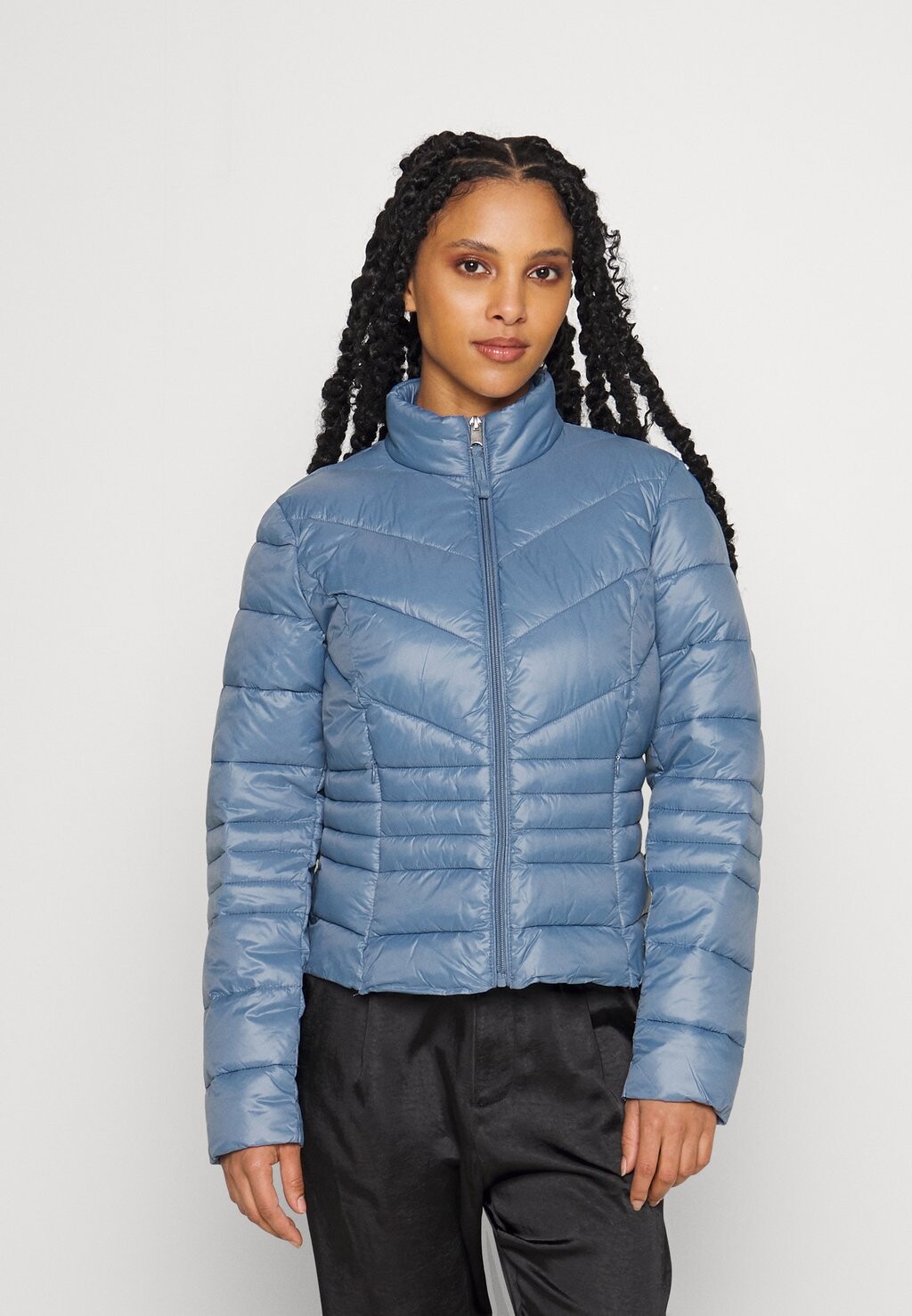 

Демисезонная куртка Vero Moda, синий