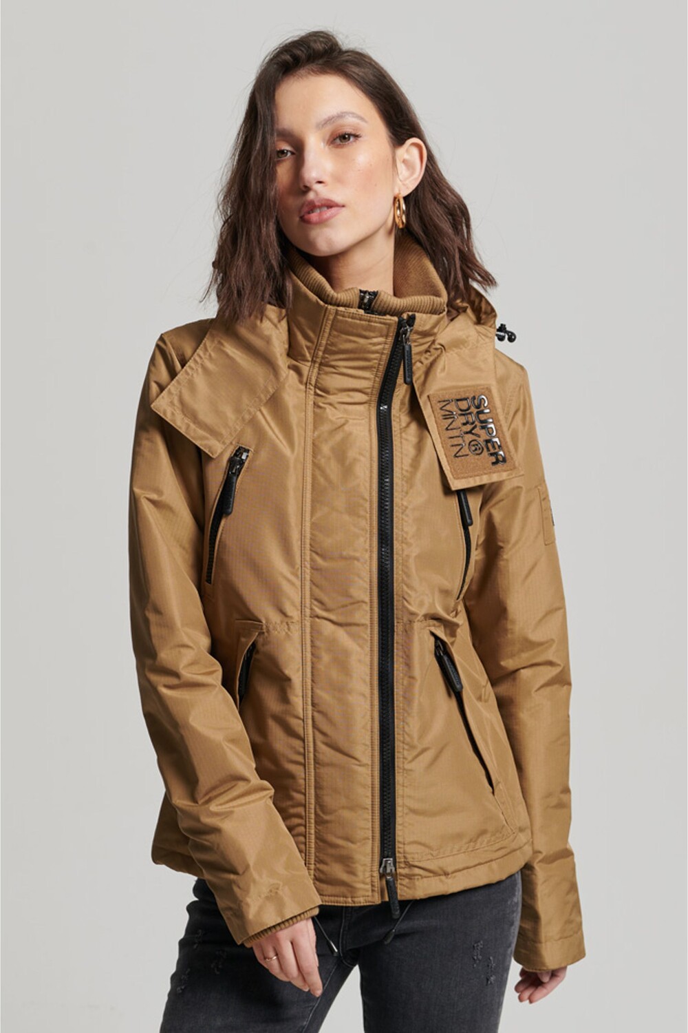 

Ветровка Mountain SD Superdry, коричневый