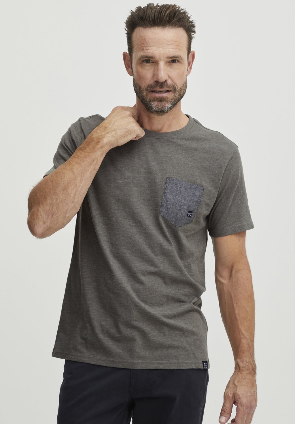 Базовая футболка FQ1924, серый