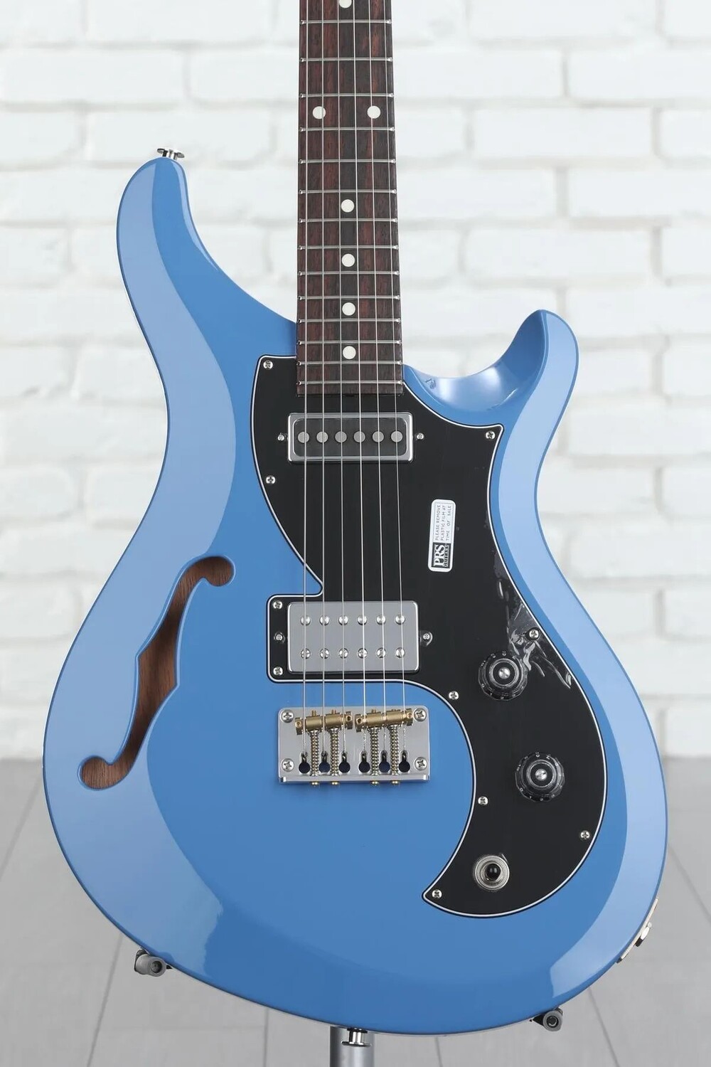 

Полуполая электрогитара PRS S2 Vela, цвет Mahi Blue