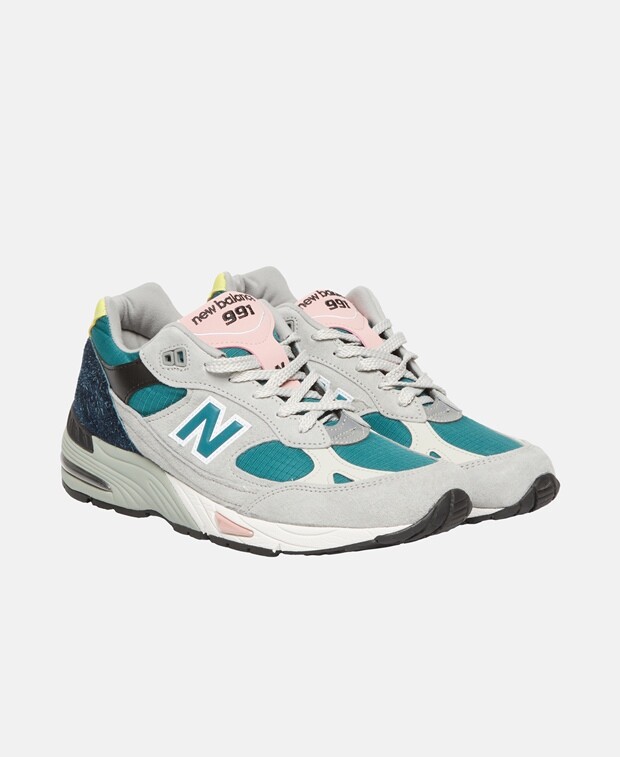 

Кроссовки New Balance, серый