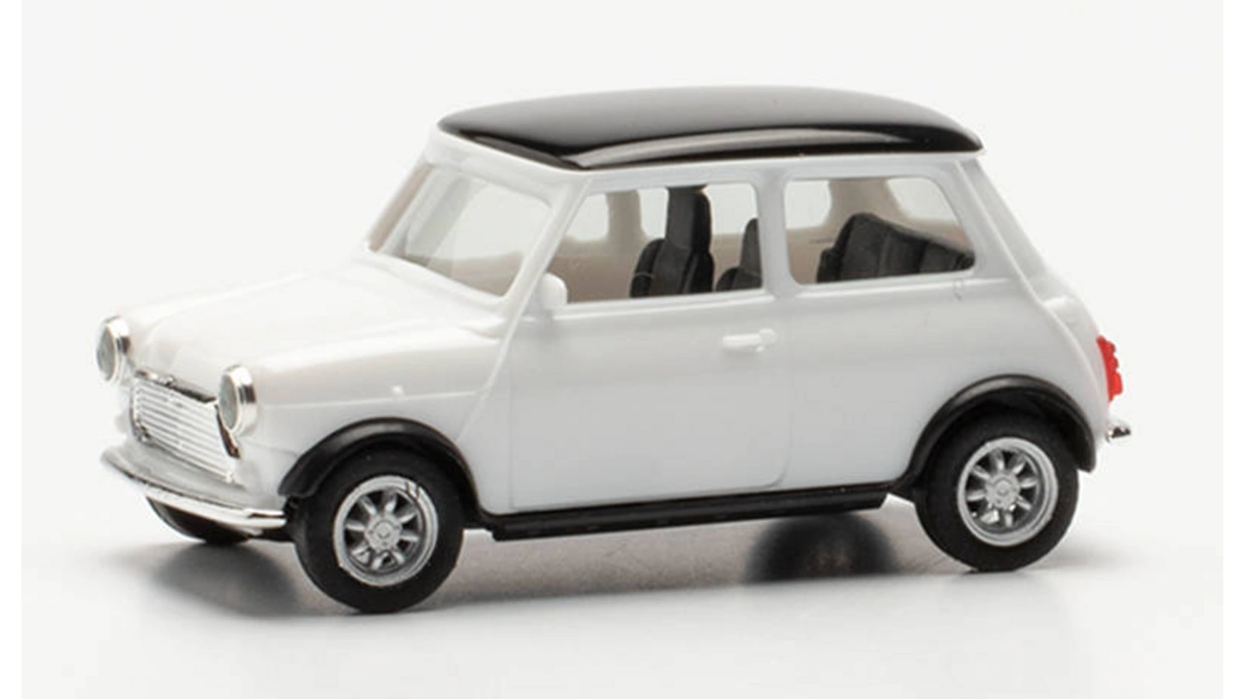 

Mini cooper classic, белая/черная крыша Herpa