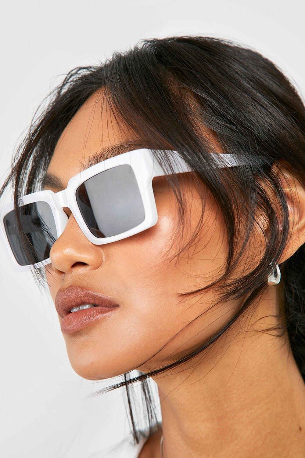

Солнцезащитные очки с белыми тонированными стеклянными очками Boohoo, белый