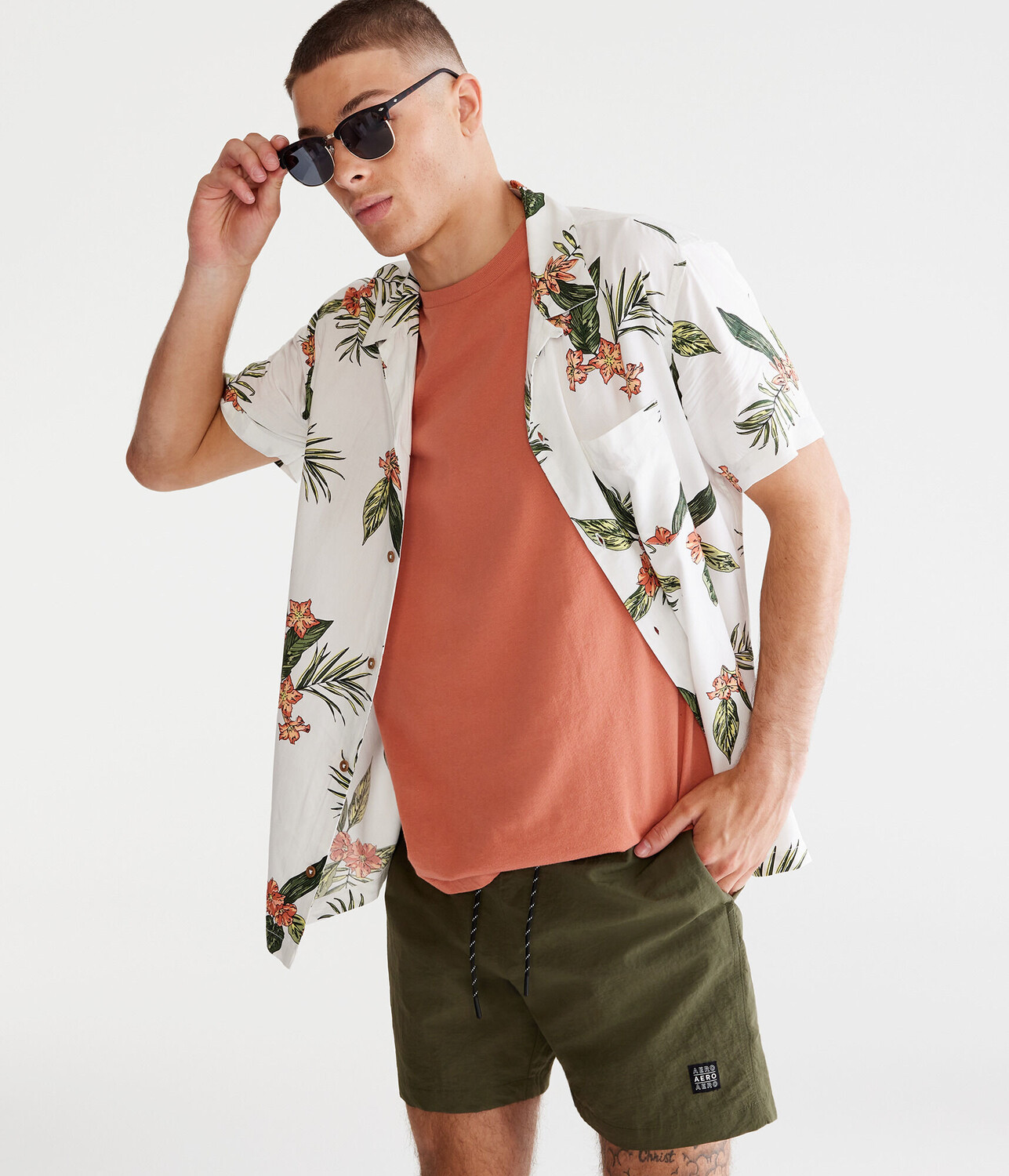 

Шорты-джоггеры Kickback 6,5 дюйма Aeropostale, зеленый