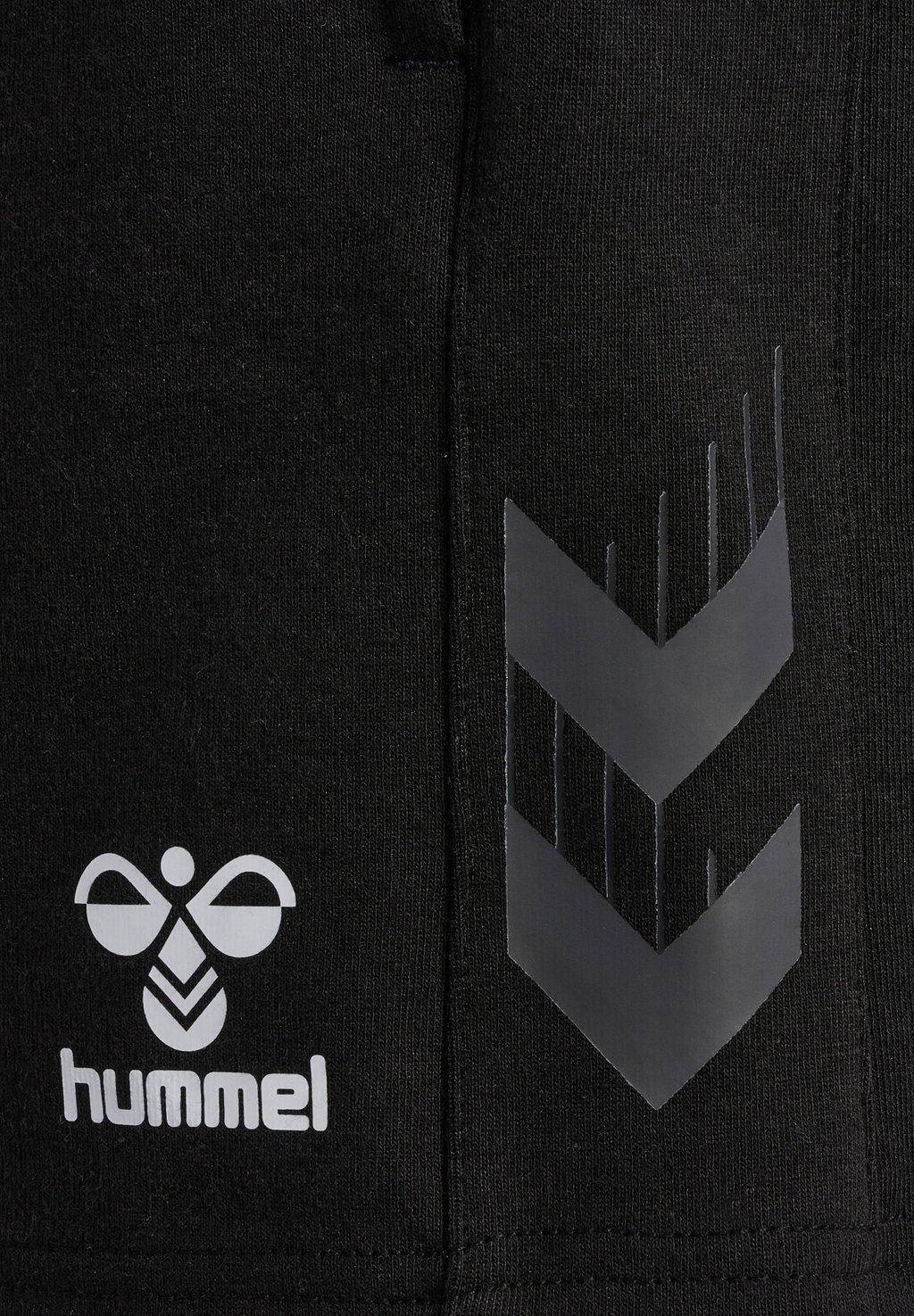 

Спортивные шорты TRAVEL Hummel, черный