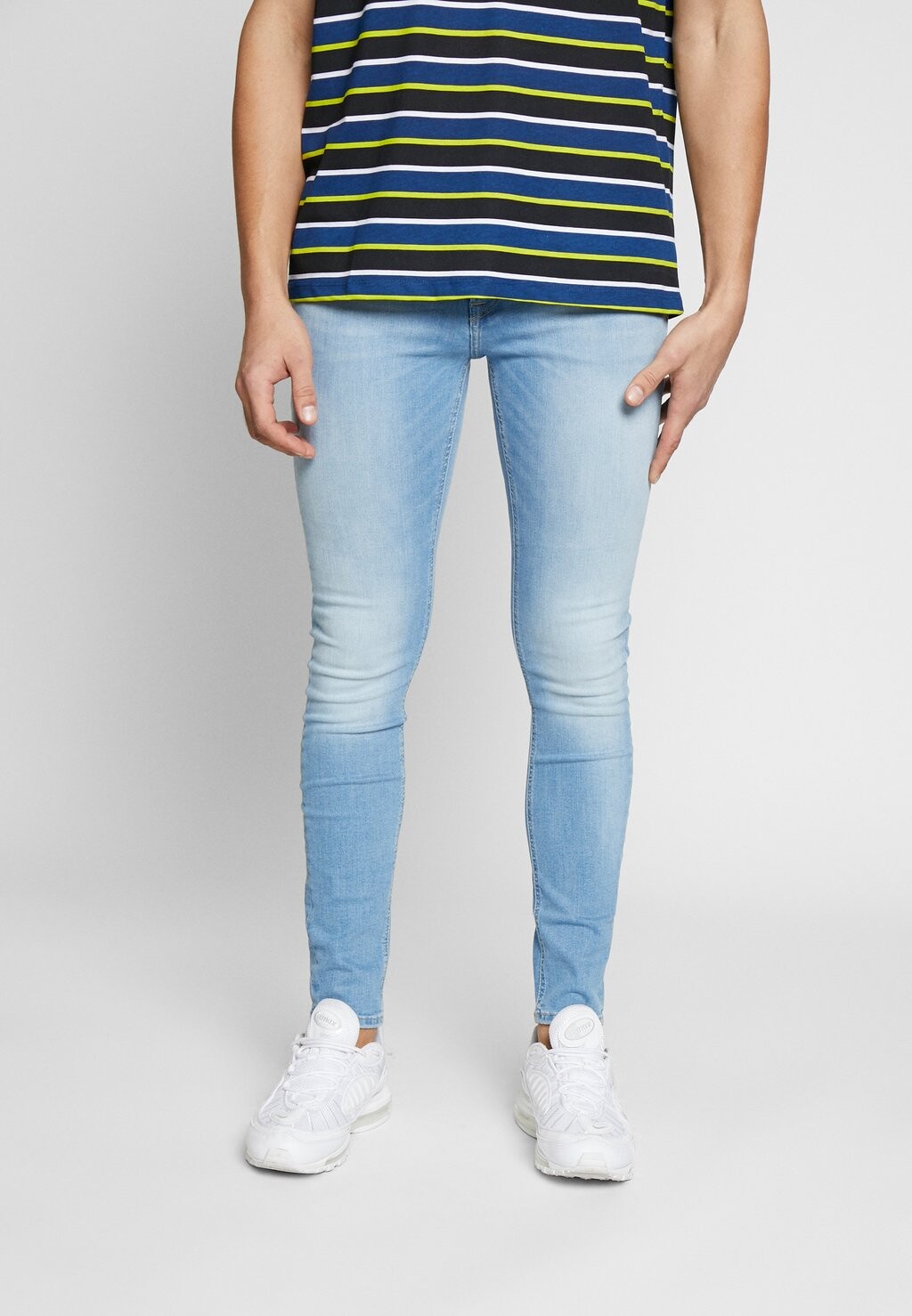 

Джинсы скинни Jack & Jones