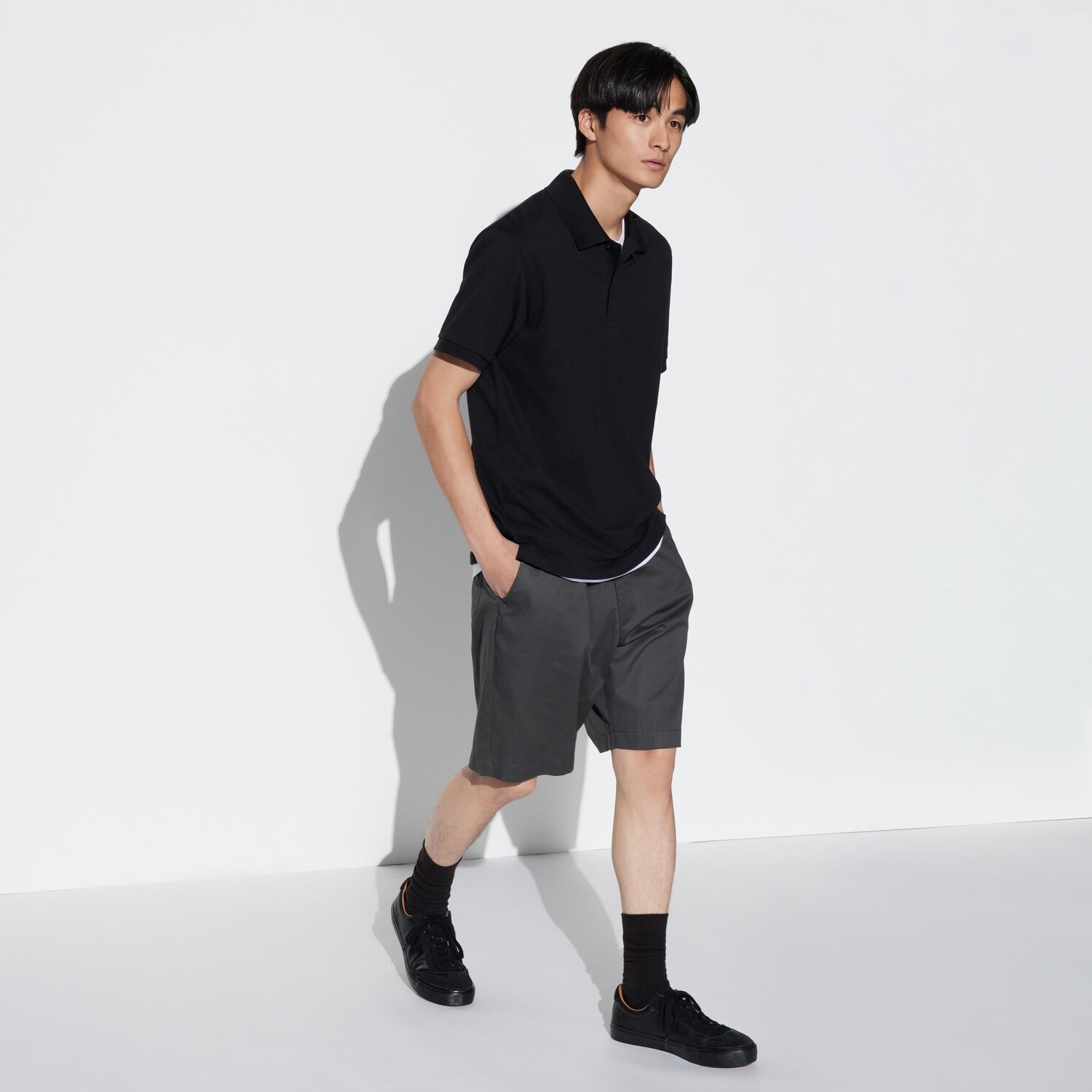 

Шорты Uniqlo Dry Stretch Easy, темно-серый