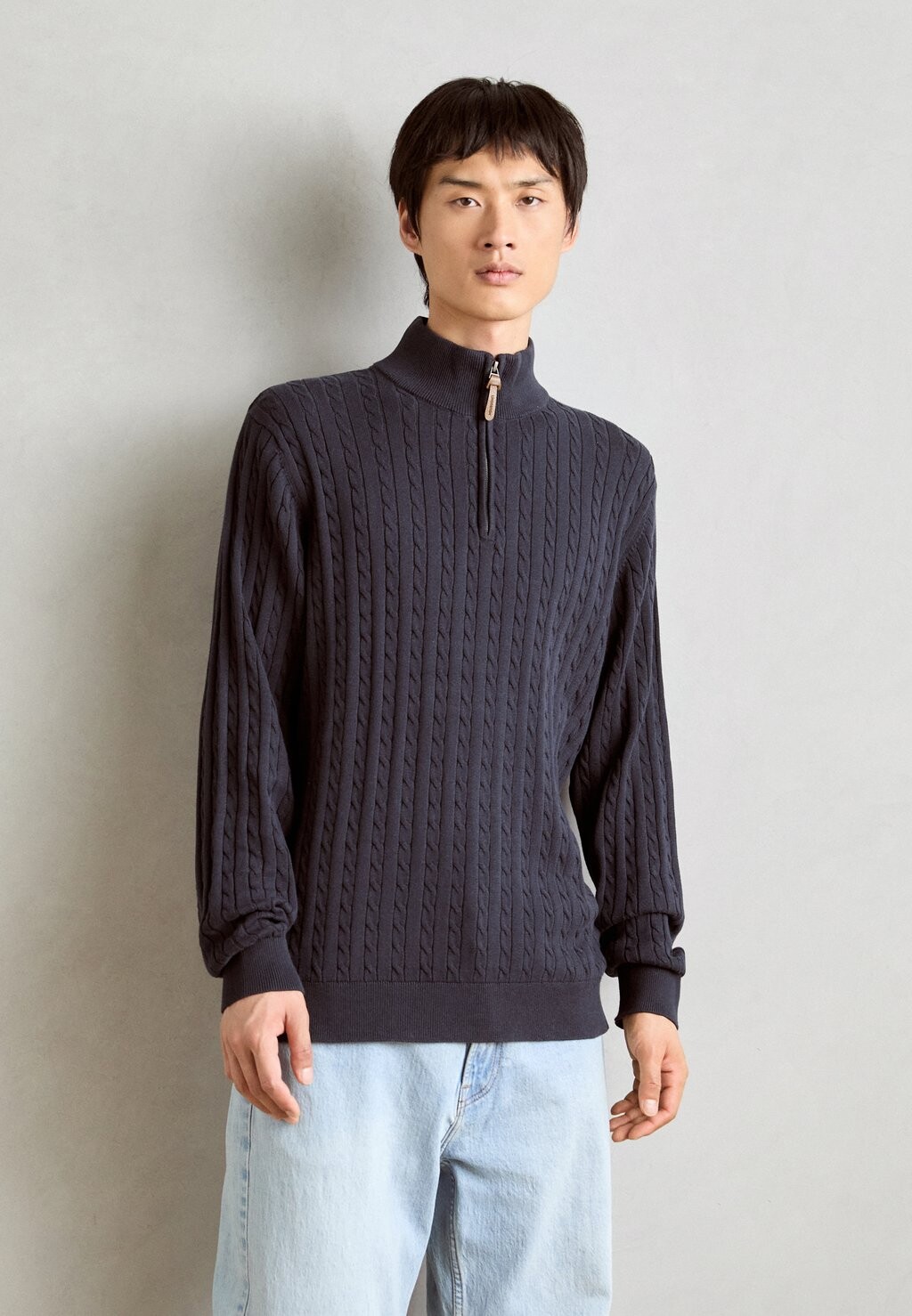 

Джемпер 1/2 ZIP Lindbergh, темно-синий