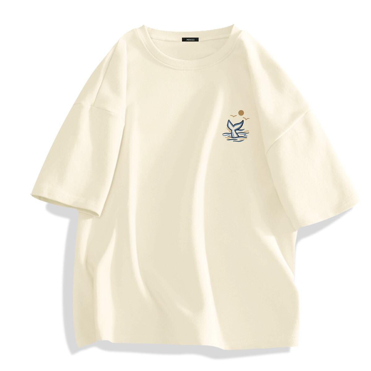 

Футболка унисекс Miniso, цвет Light rice (Z dolphin tail chest tag)