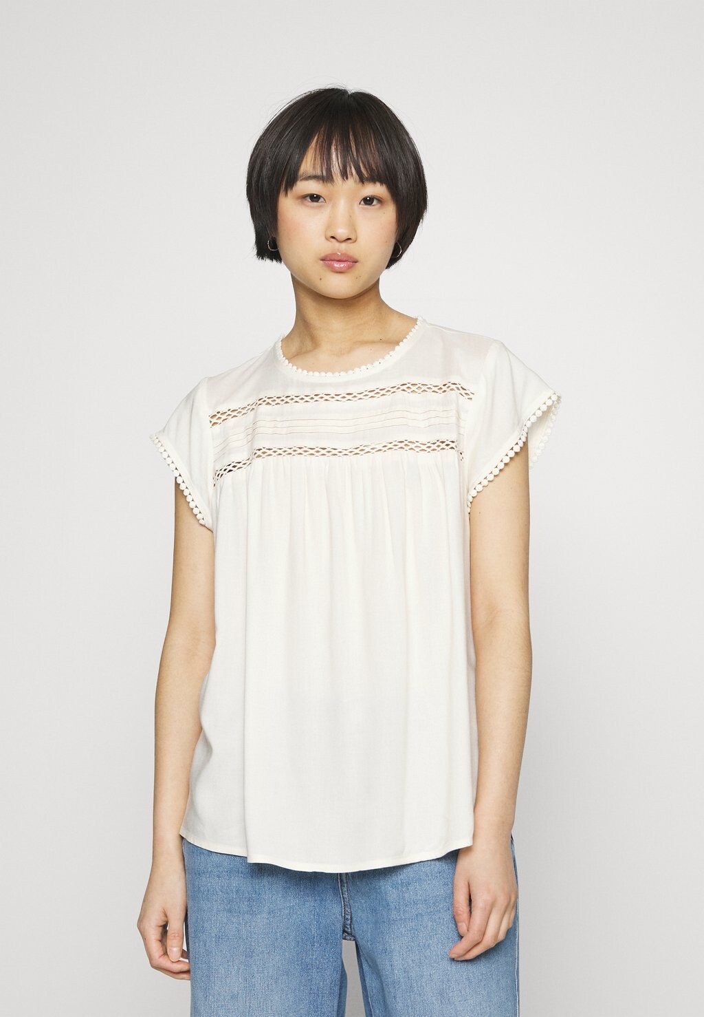 

Блузка Vero Moda