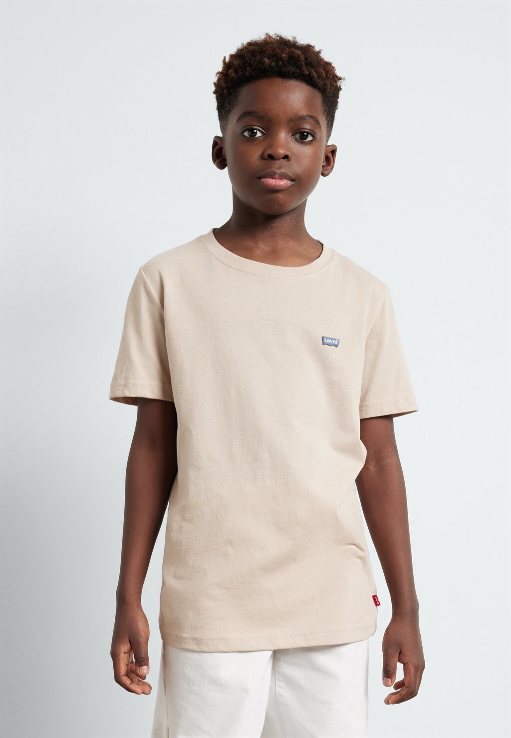 

Футболка базовая BATWING CHEST Levi's, цвет oxford tan