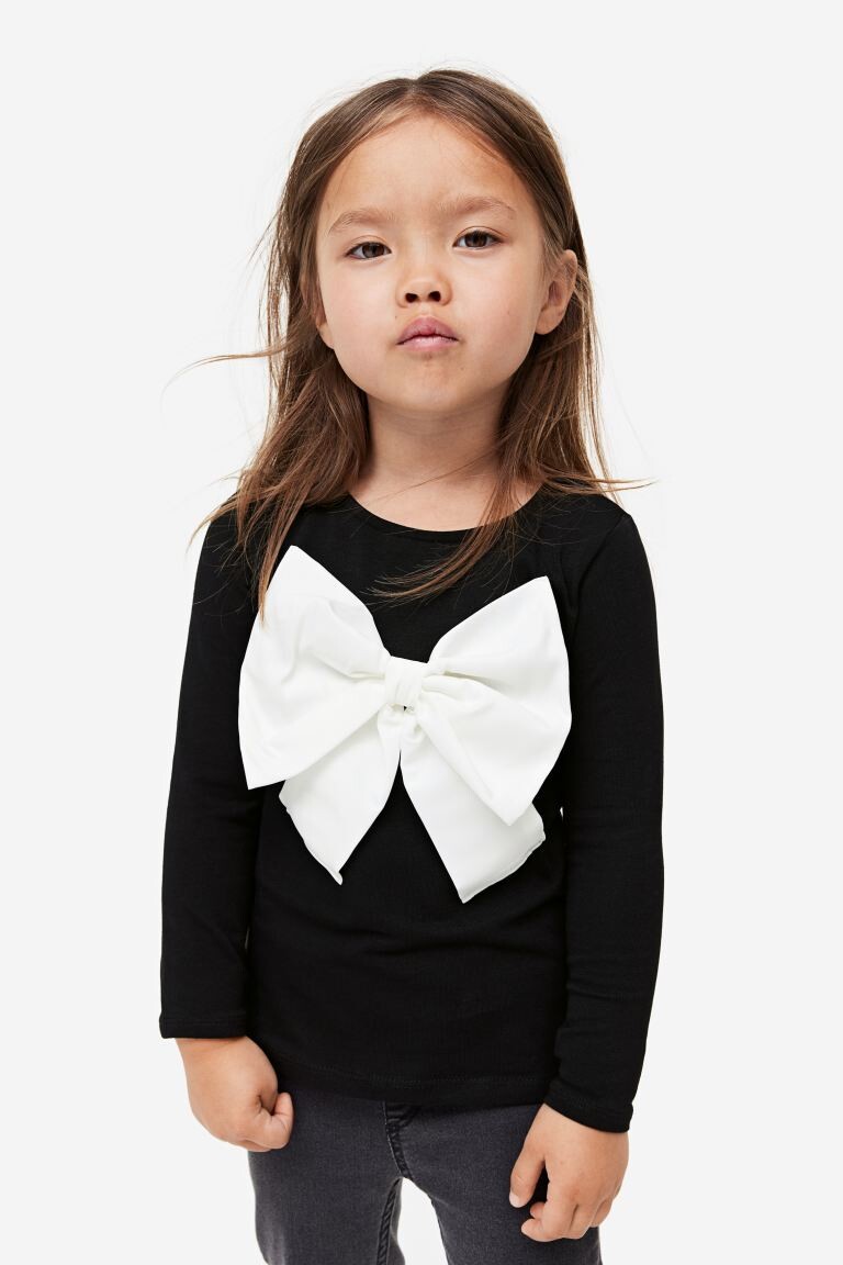

Трикотажный топ с аппликацией H&M