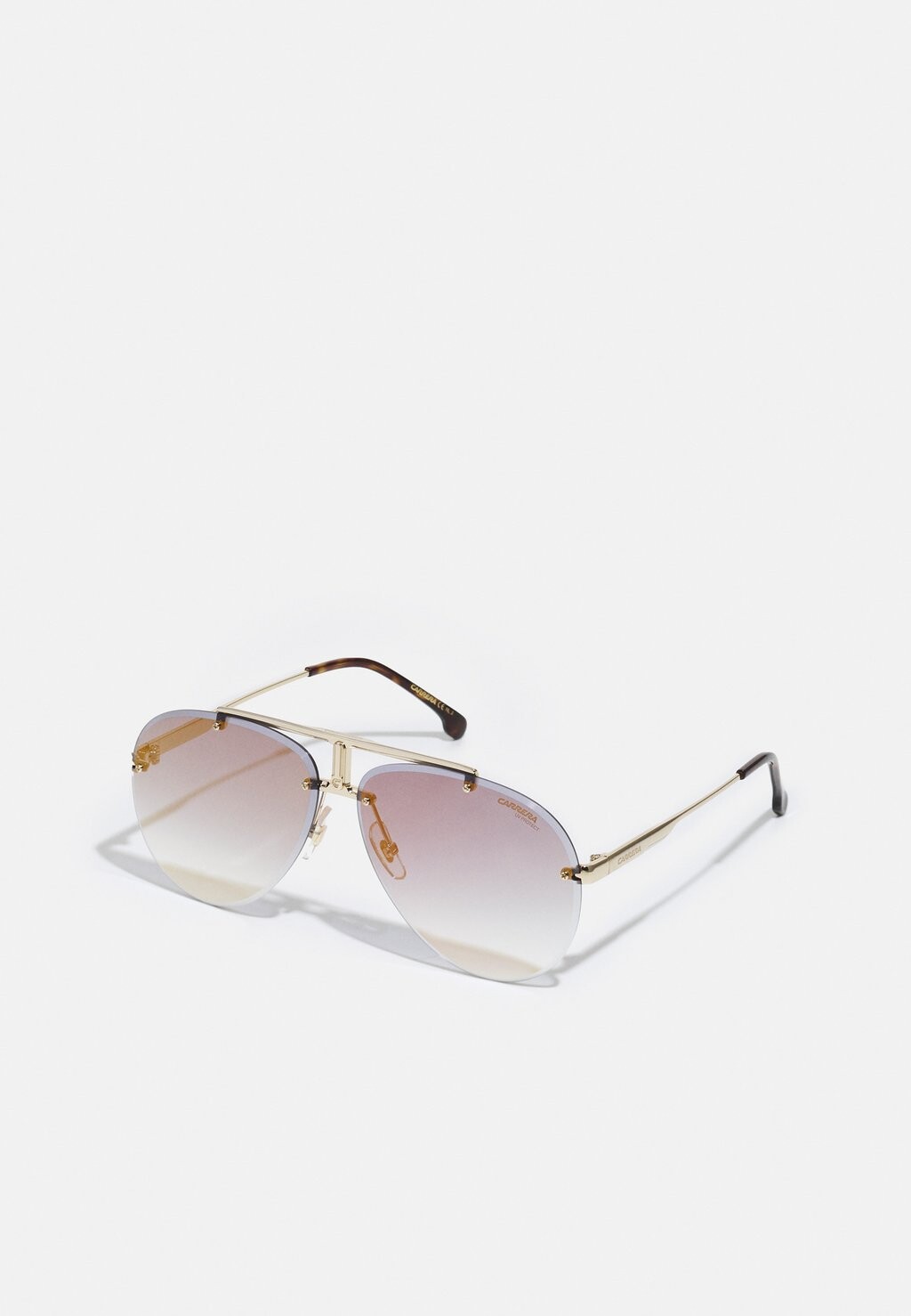 

Солнцезащитные очки Carrera