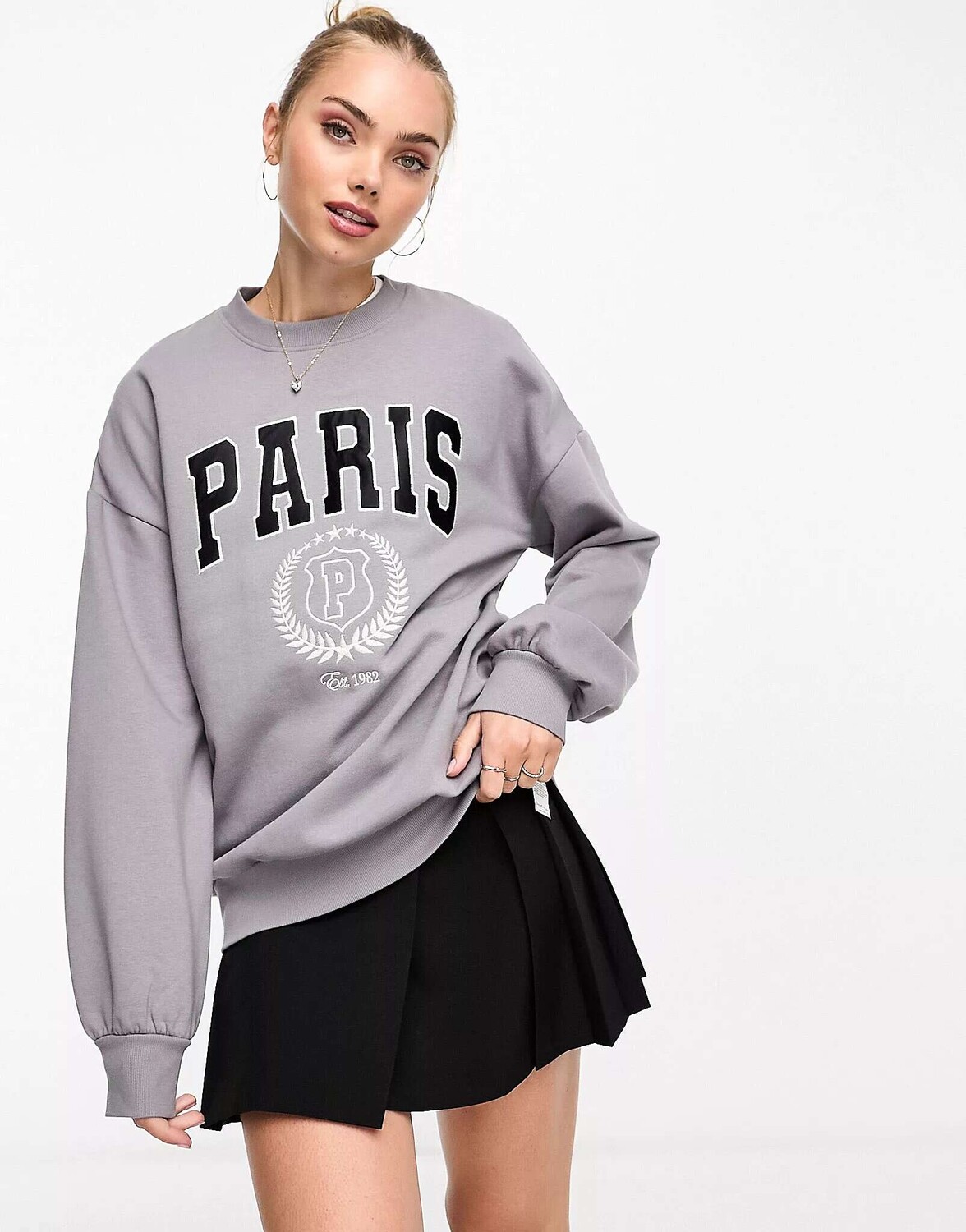 

Свитшот с графическим рисунком Miss Selfridge Paris темно-серого цвета, Серый