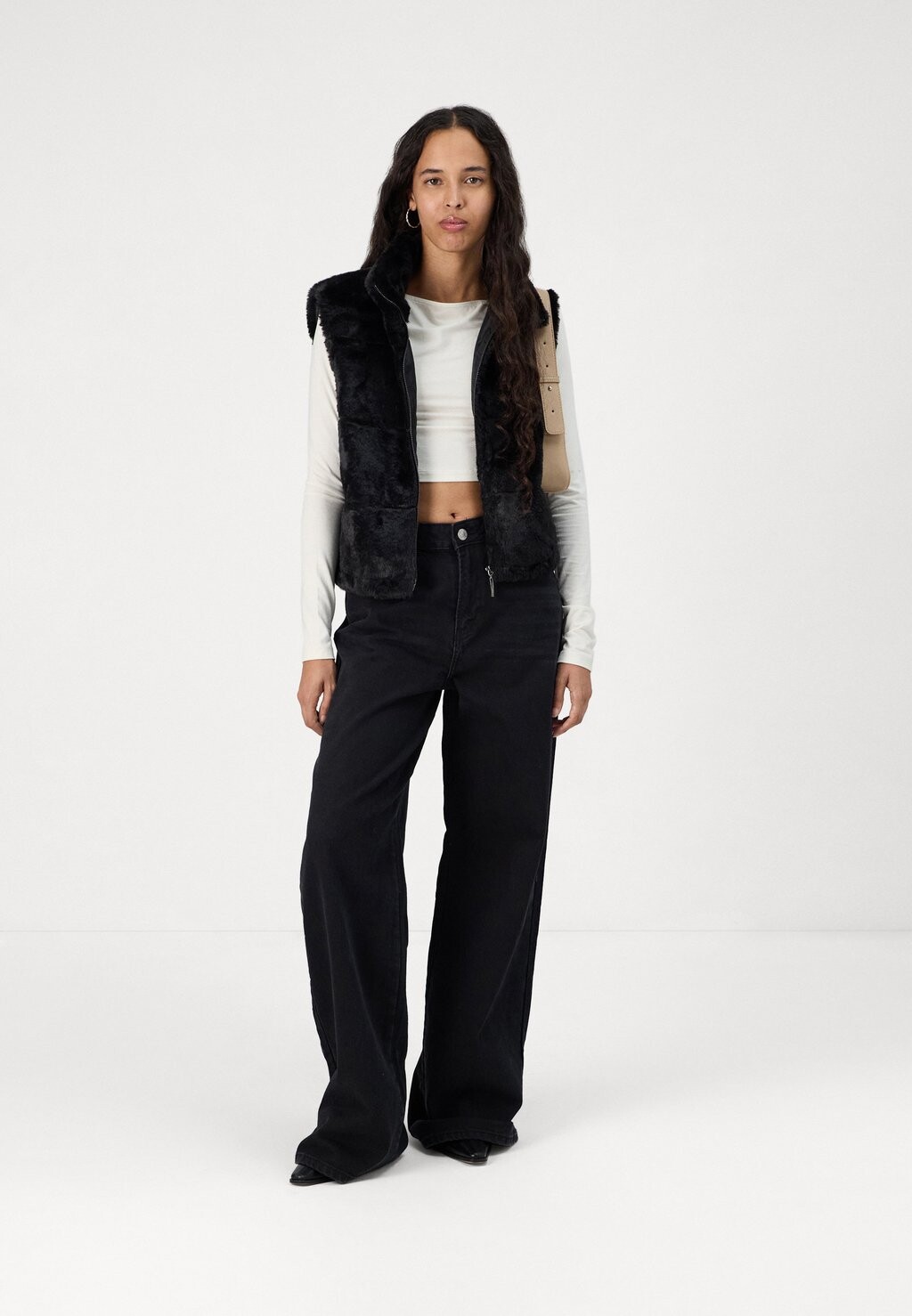 

Жилет ONLVIDA WAISTCOAT ONLY, черный