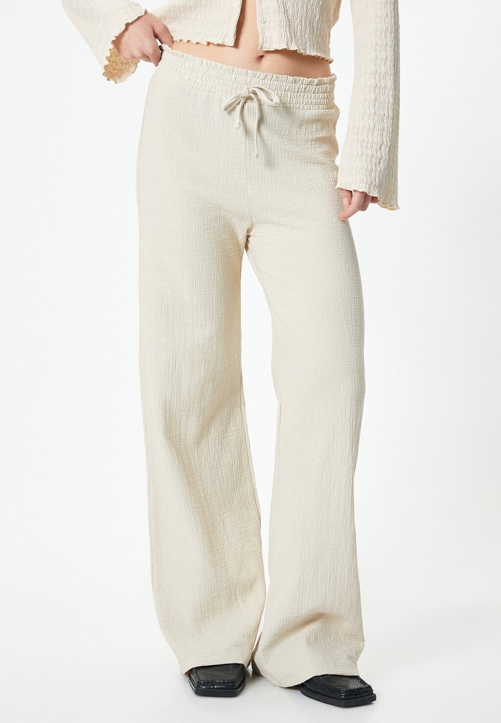 

Брюки WIDE LEG Koton, бежевый