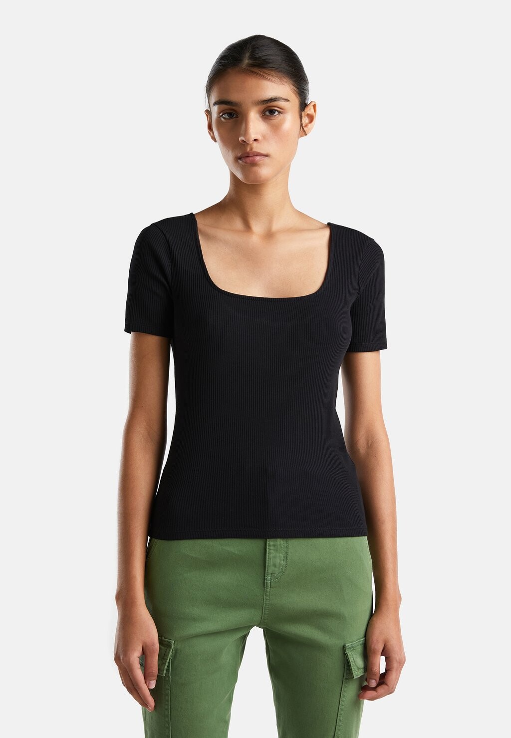 

Базовая футболка United Colors of Benetton, черный