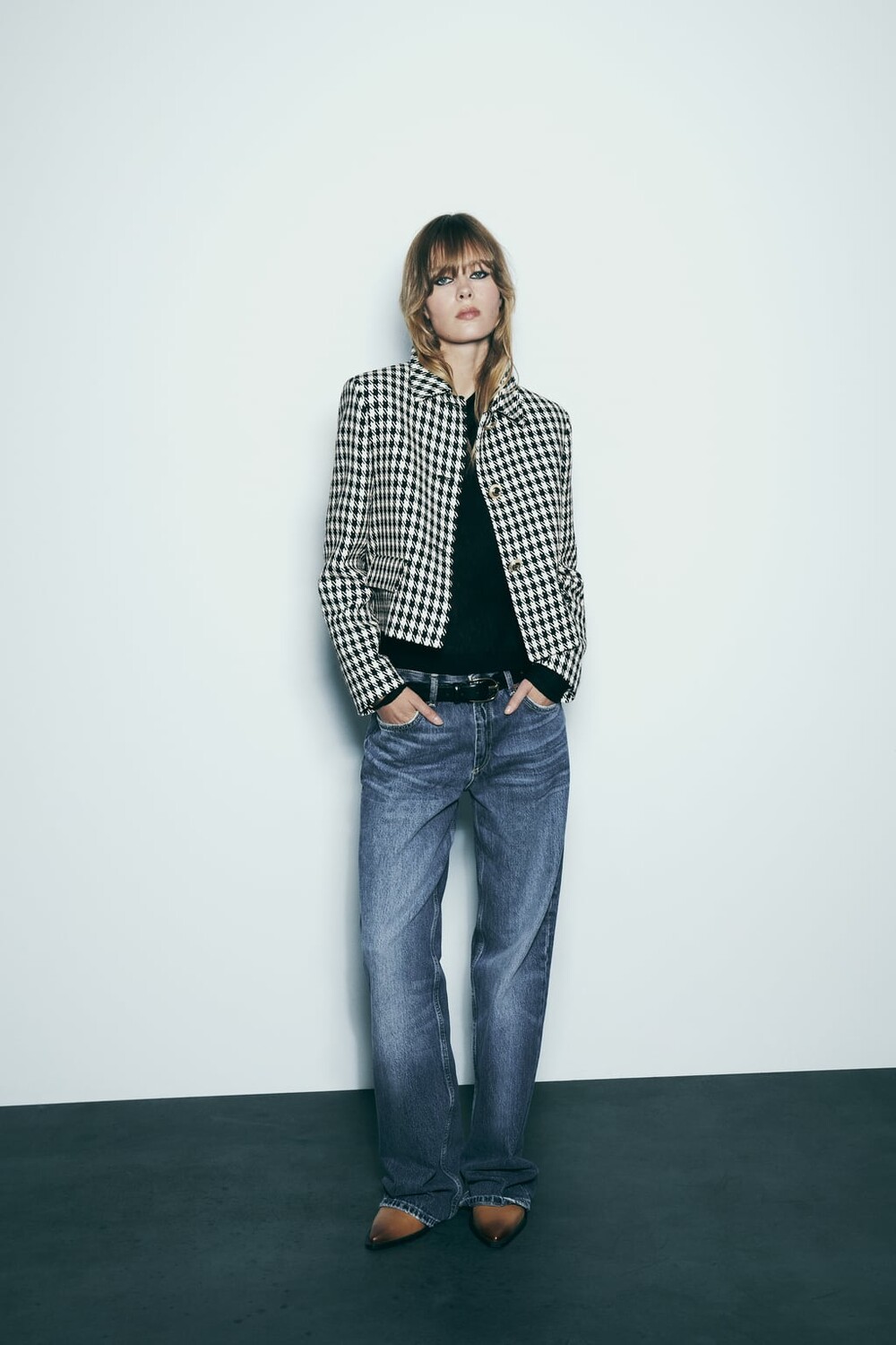 

Фактурная куртка в ломаную клетку ZARA, черный