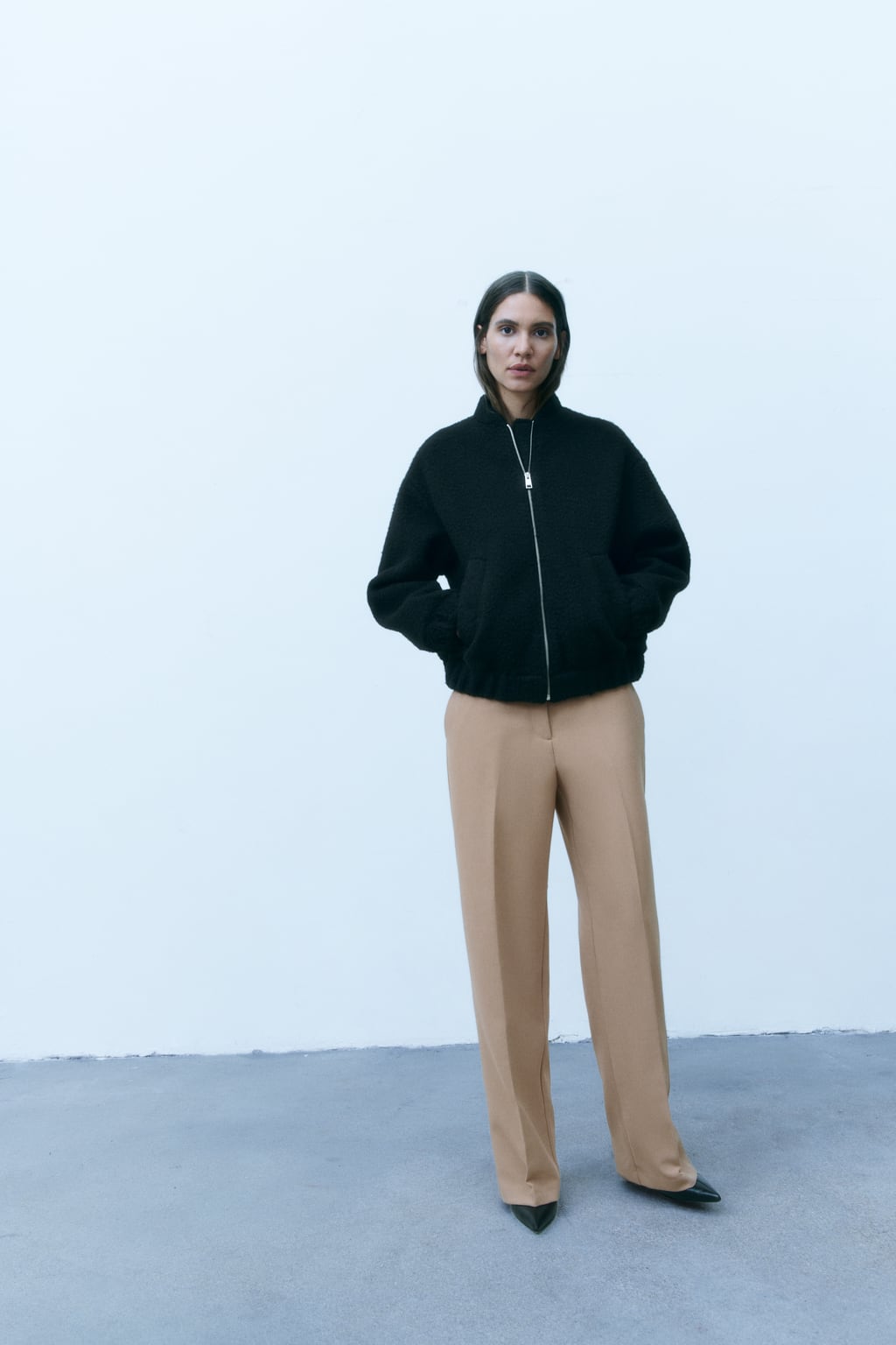 

Бомбер из букле ZARA, черный