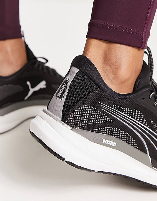 

Черные кроссовки Puma Magnify Nitro Knit