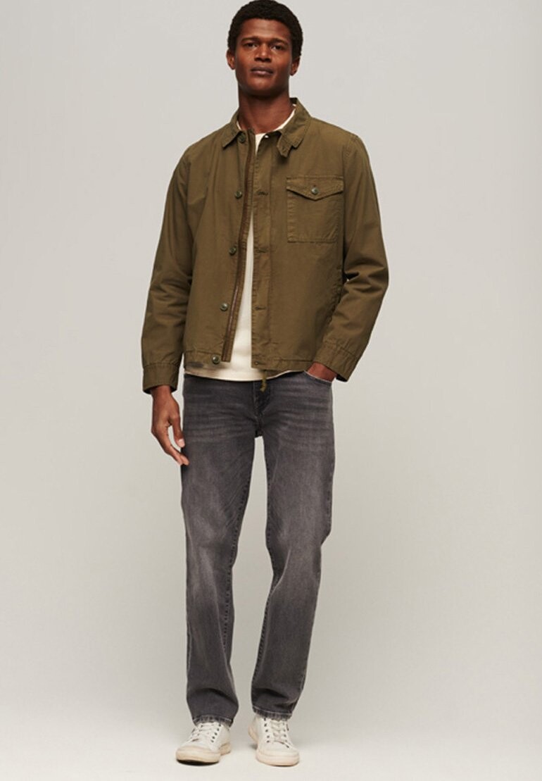 

Куртка Superdry ВИНТАЖНАЯ ПАЛАТА, цвет authentic khaki