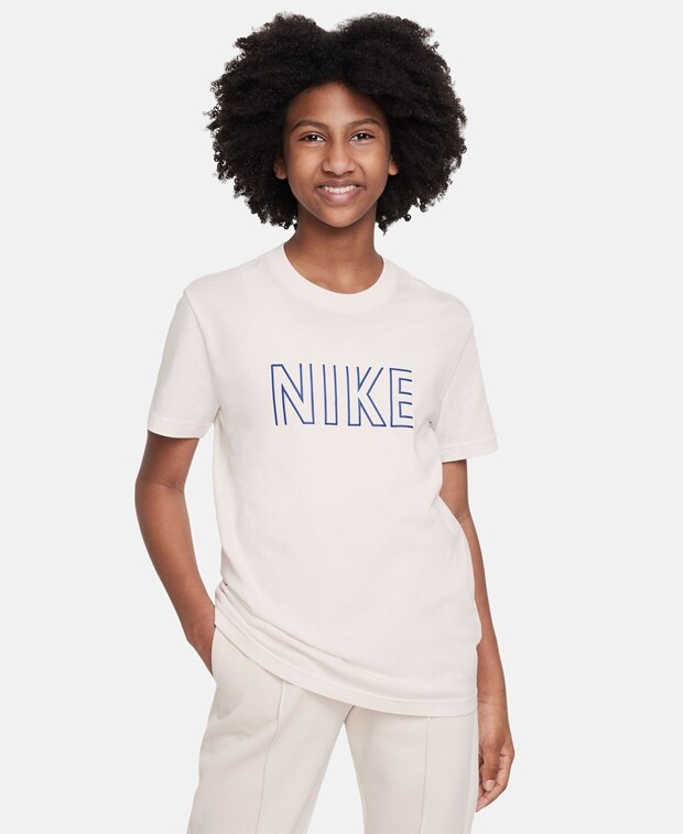 

Футболка Nike, миндальный