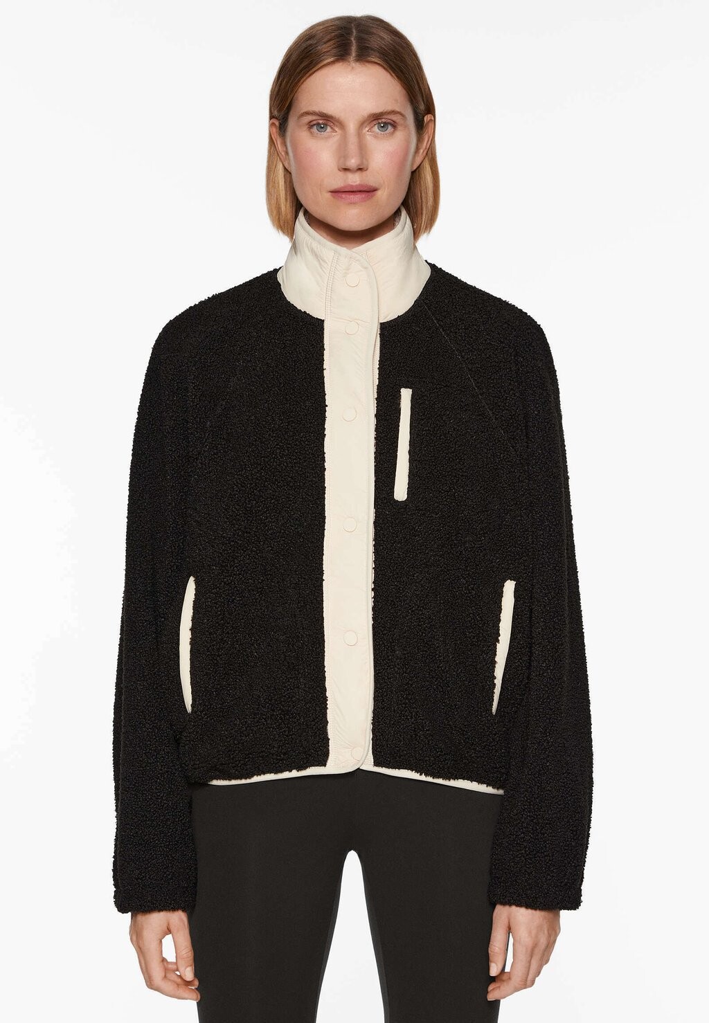 

Флисовая куртка OYSHO, цвет black