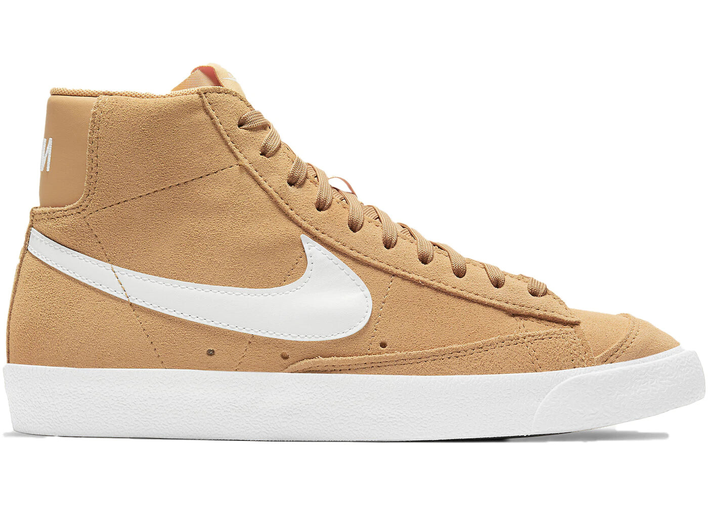 

Кроссовки замшевые женские Nike Blazer 77 Mid Wheat