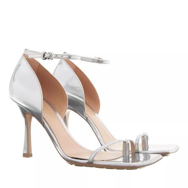 

Сандалии stretch strap sandals Bottega Veneta, серебряный