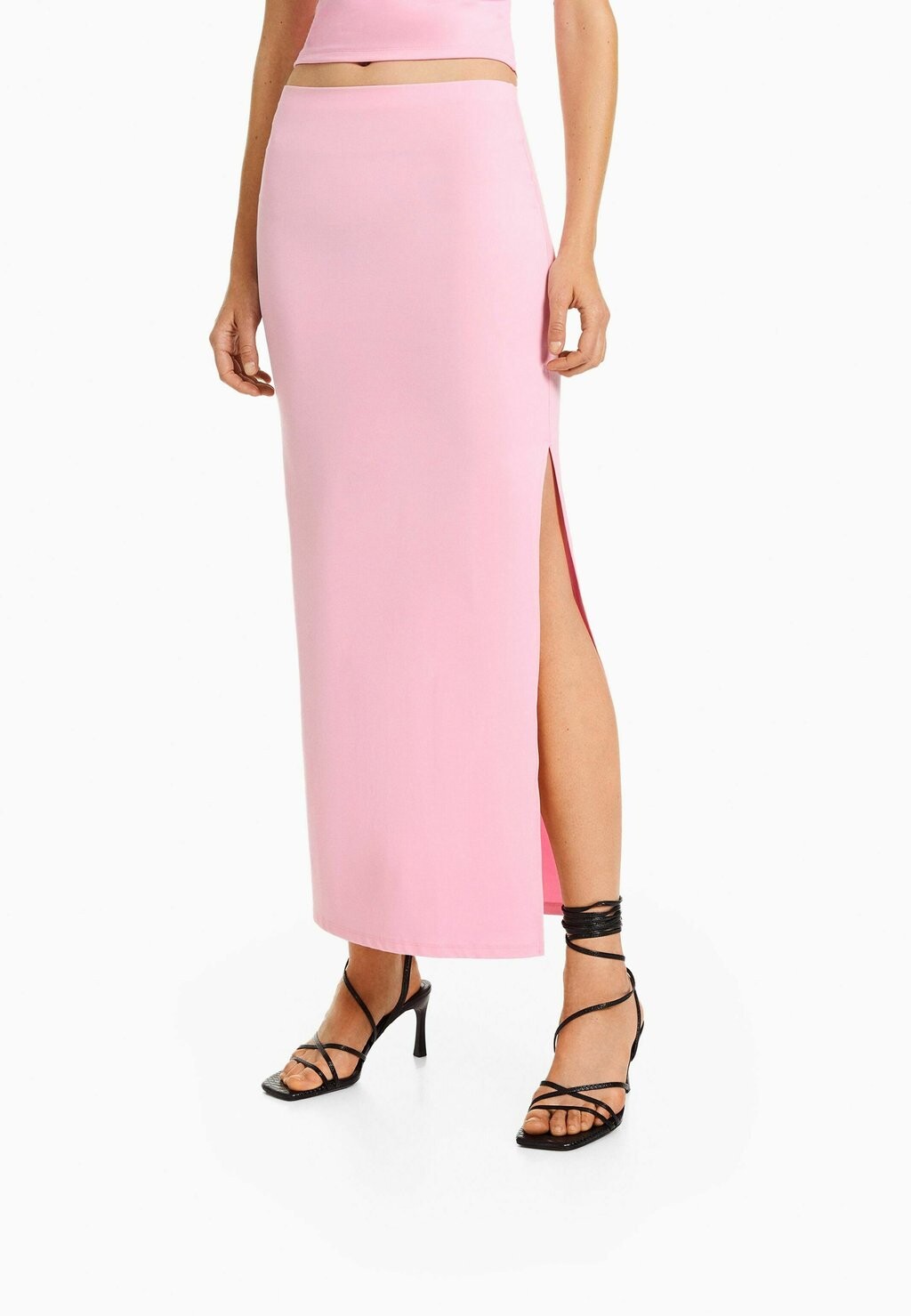 

Длинная юбка Bershka, светло-розовый
