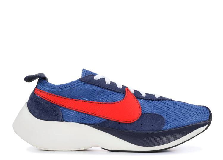 

Кроссовки Nike MOON RACER QS 'MOUNTAIN BLUE', синий