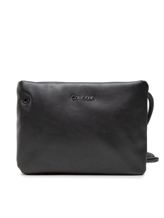 

Кошелек Calvin Klein, черный