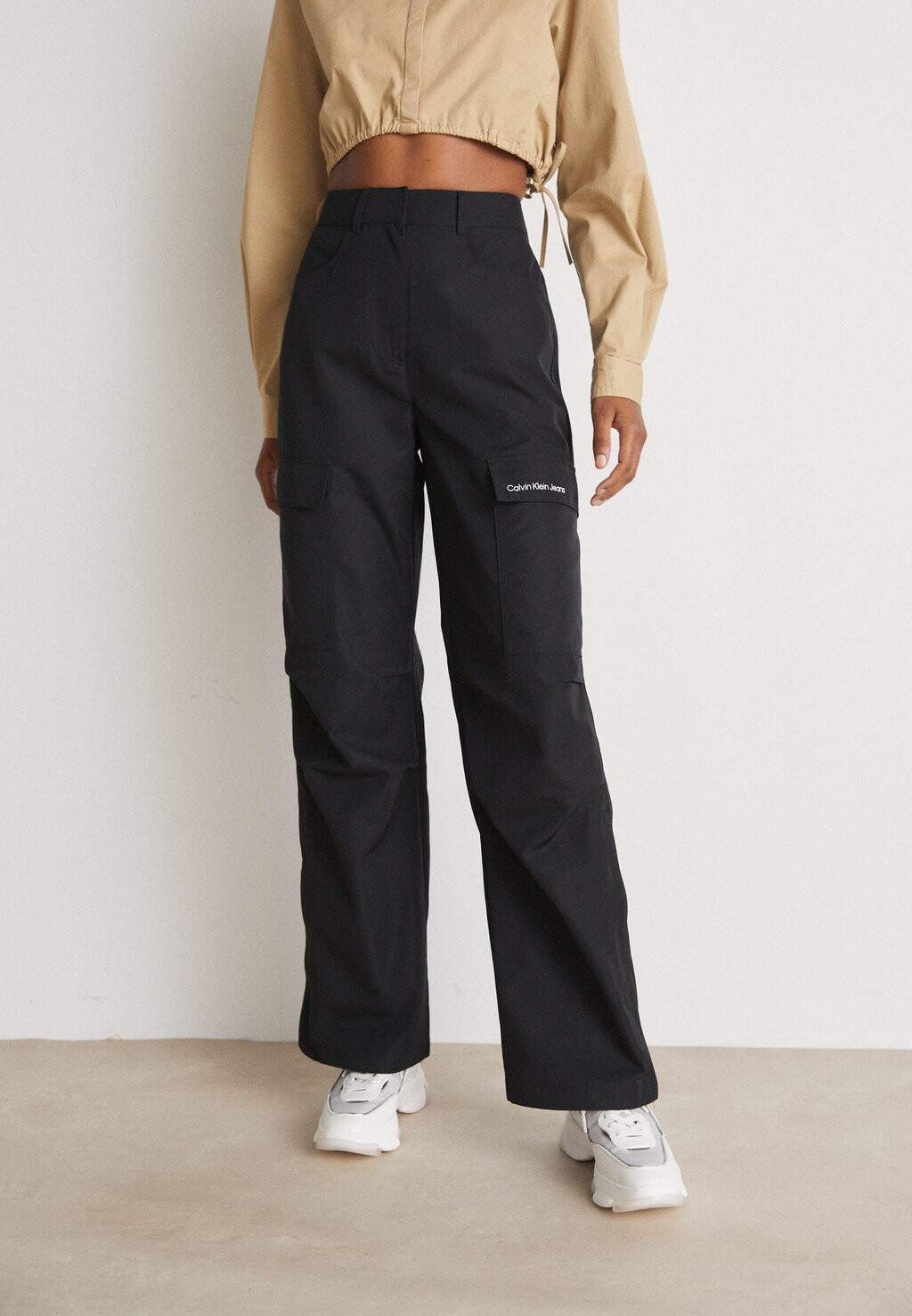 

Брюки карго МОЛНИЯ Calvin Klein Jeans, ck черный