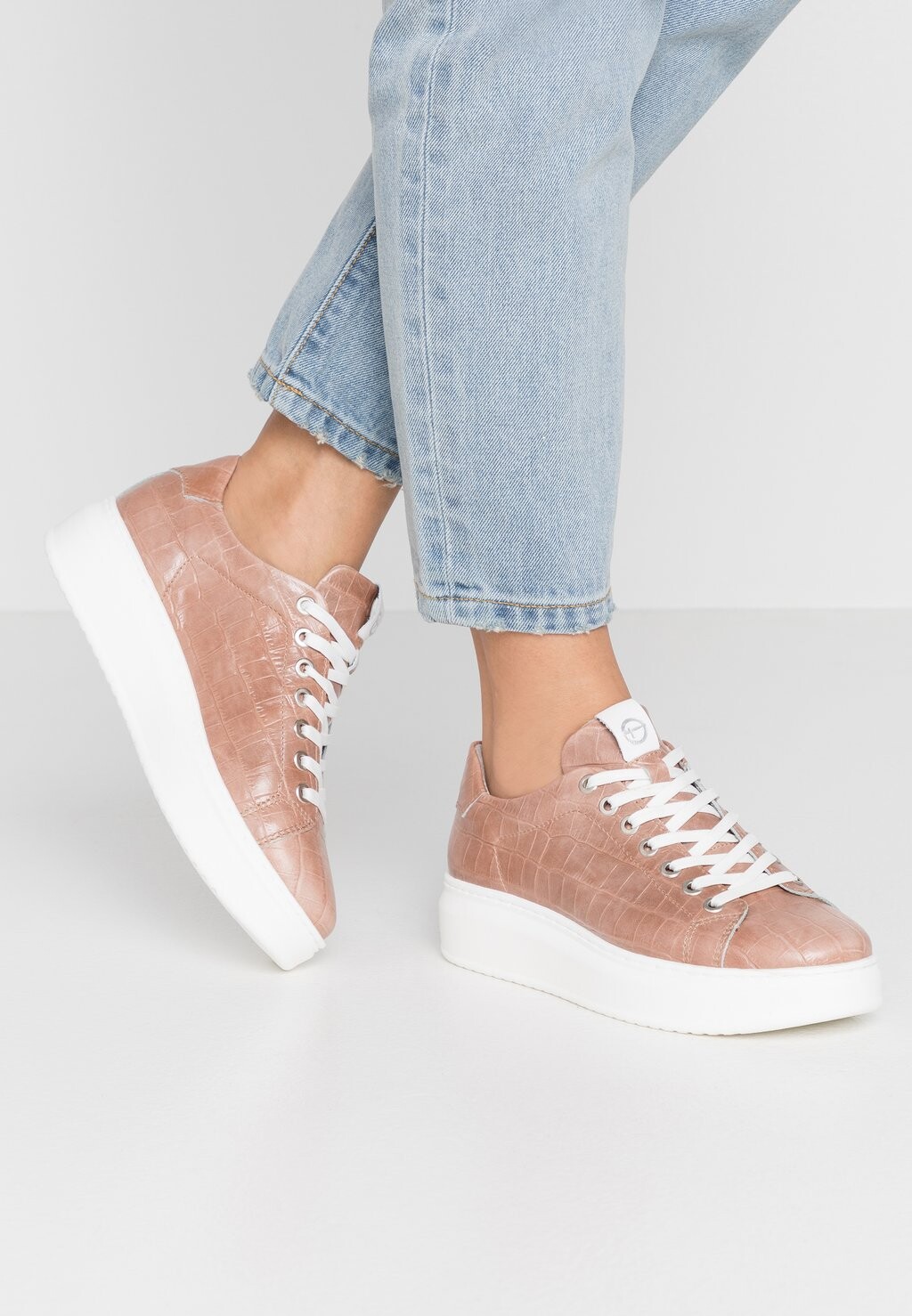 

Кроссовки низкие LACE-UP Tamaris, цвет mauve