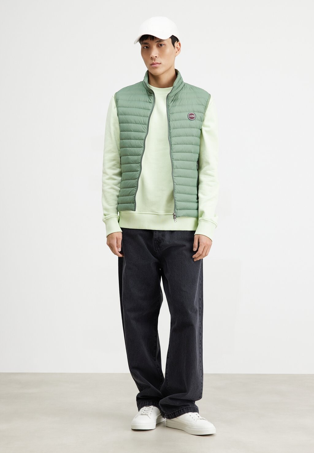 

Жилет MENS Colmar Originals, цвет dollar-ice